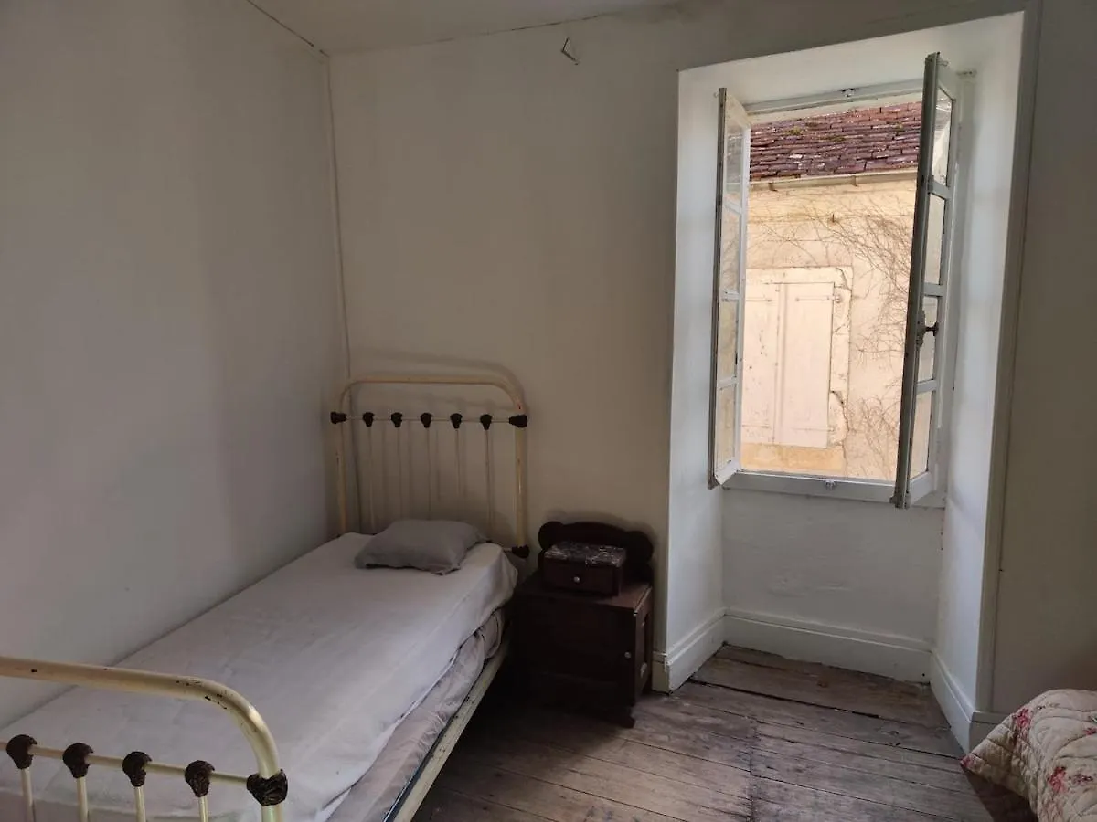 Ancien Hotel Des Touristes Cabrerets 0*,